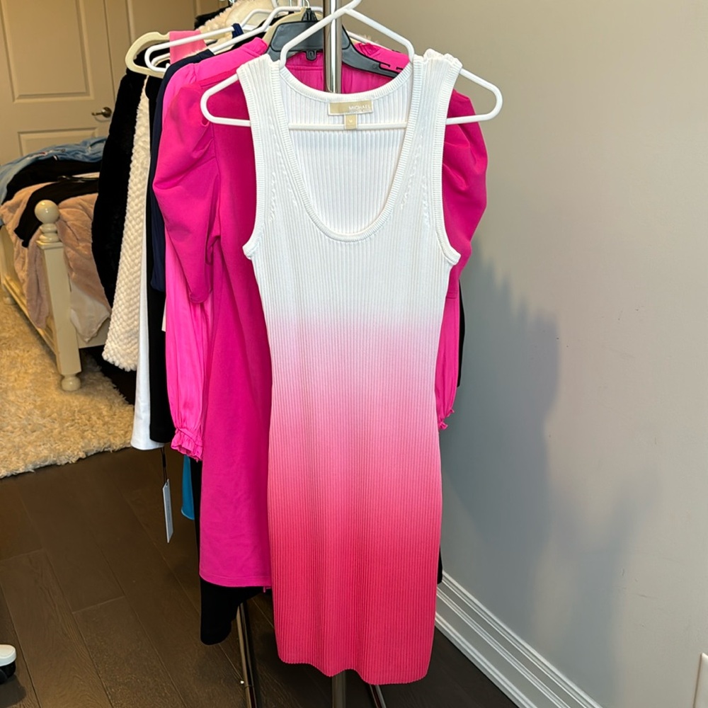 New. Michael Kors Ombré Sleeveless Ribbed Dress. Size M